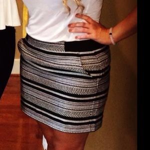 Lou and grey size small skirt